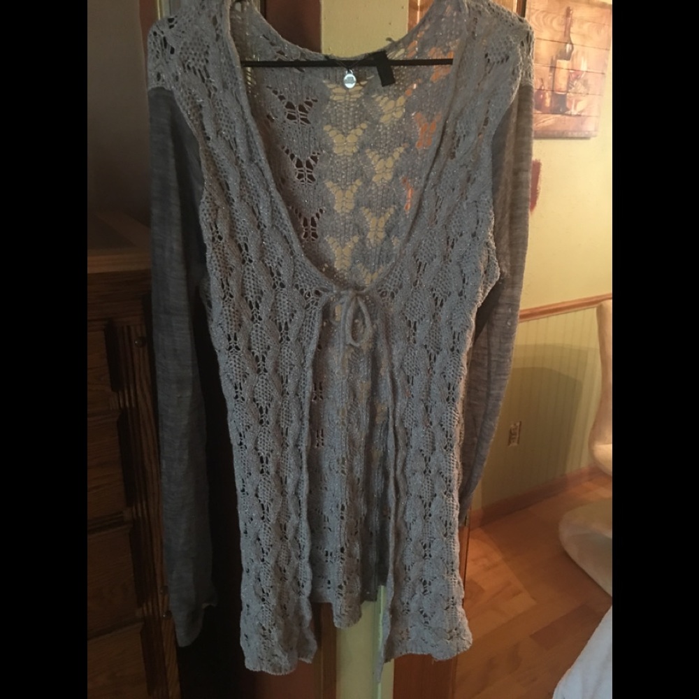 Sweater - Picture 2 of 2